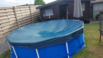 Intex zwembad  beschikbaar voor biedingen
