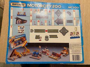 Matchbox Motorcity 200 miniatuur autobaan beschikbaar voor biedingen
