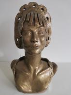 Prachtige gesigneerde terracotta buste van een dame, Ophalen