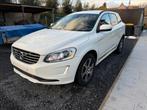 Volvo XC60 2.4 D5 AWD SUMMUM, Auto's, Volvo, Automaat, Euro 5, Zwart, Wit