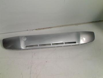 GRILLE Volkswagen Up! (121) (01-2011/11-2023) beschikbaar voor biedingen