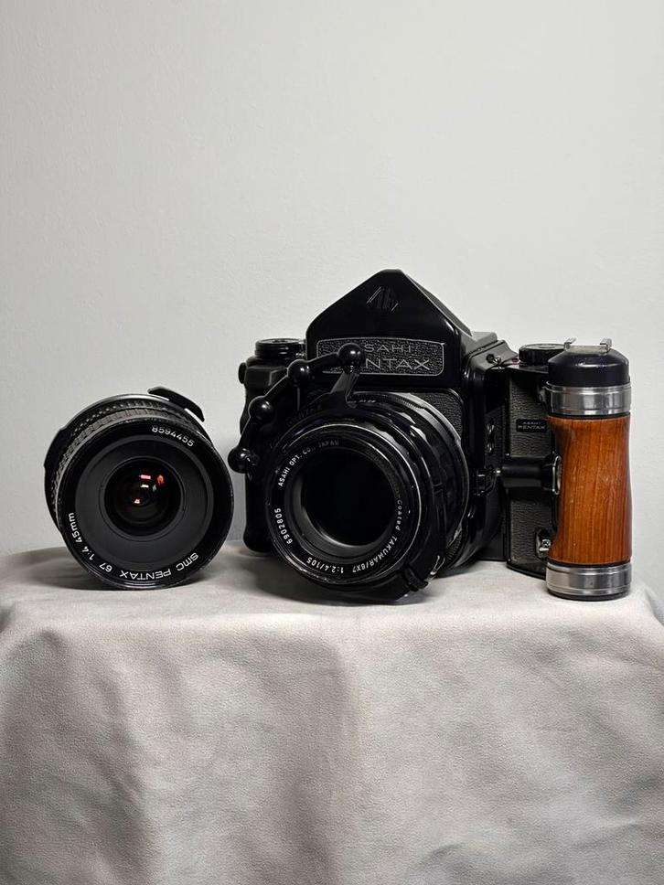 Pentax 6x7 + 105mm f2.4 + 45mm f4, TV, Hi-fi & Vidéo, Appareils photo analogiques, Reconditionné, Pentax, Enlèvement ou Envoi