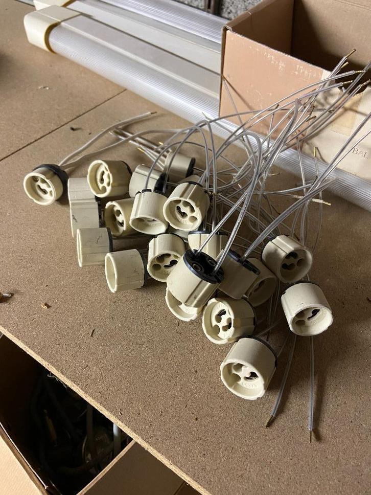 Lot de 25 soquets GU10 en porcelaine, Huis en Inrichting, Lampen | Hanglampen, Nieuw, Ophalen of Verzenden