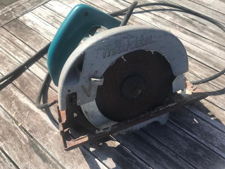 Container opruiming: cirkelzaag, waterpassen, koevoet, enz…, Doe-het-zelf en Bouw, Gereedschap | Handgereedschap, Gebruikt, Ophalen