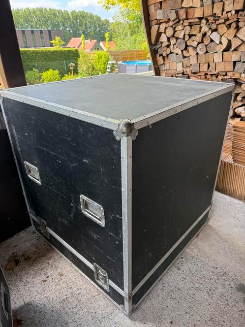 Grote flightcase voor spiegelbol (Ø 1 meter), Muziek en Instrumenten, Behuizingen en Koffers, Zo goed als nieuw, Flightcase, Ophalen