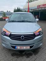 Ssangyong rodius 2.2  Euro 6 Jaar 2018  7 PLAATS, Te koop, Zilver of Grijs, Emergency brake assist, SUV of Terreinwagen