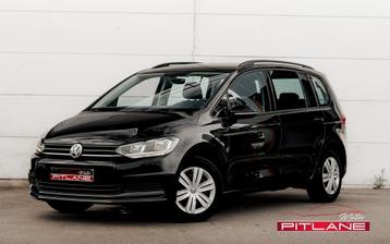 Volkswagen Touran 1.5 TSI 7-ZITS VERSNELLINGSBAK DSG 7/3 ZON beschikbaar voor biedingen
