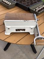 Oude kaassnijder, Ophalen