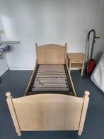 Bed met nachtkastje, Ophalen, Gebruikt, Eenpersoons, Hout