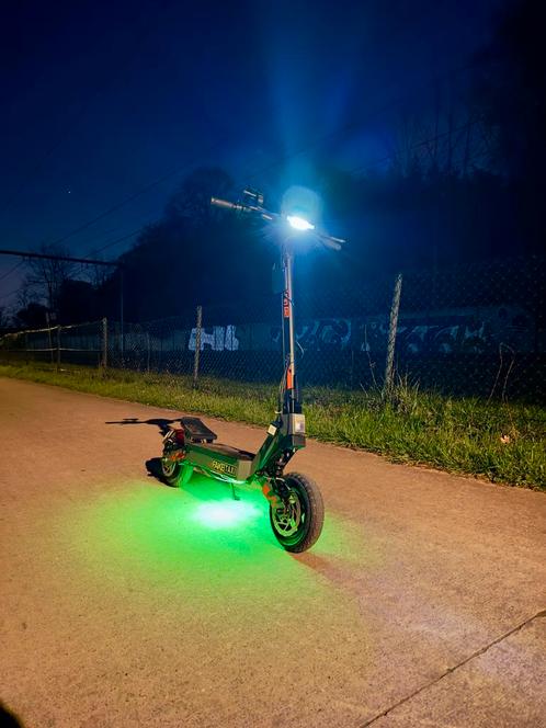 Kukirin g2, Fietsen en Brommers, Steps, Zo goed als nieuw, Elektrische step (E-scooter), Ophalen of Verzenden