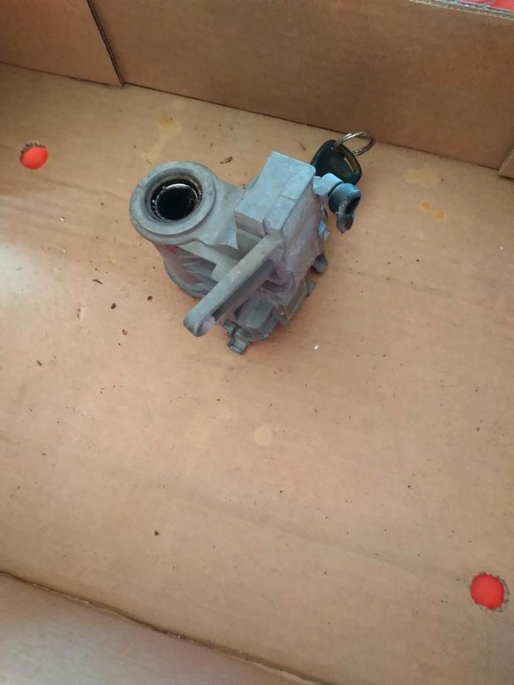 Serrure d'allumage Ford Escort MK4 ou Orion MK2, Autos : Pièces & Accessoires, Tableau de bord & Interrupteurs, Ford, Enlèvement ou Envoi