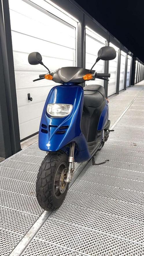 Piaggio typhoon 125cc, Diversen, Brommobielen en Scootmobielen, Zo goed als nieuw, Kymco, Ophalen of Verzenden