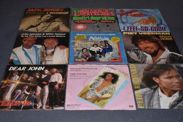 Beautiful and Party Oldies/Vinyles vintage 45t - 63 pièces