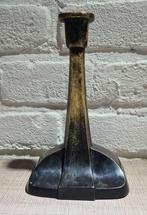 Zeldzame bronzen Amsterdamse school kandelaar, Antiek en Kunst, Verzenden