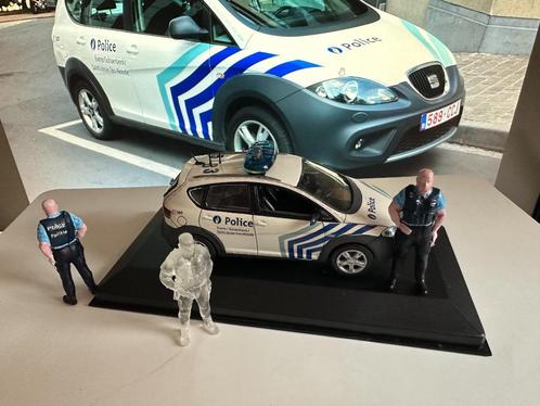 Inspecteur police / politie inspecteur en résine 1:43 code 3, Hobby en Vrije tijd, Modelauto's | 1:43, Gebruikt, Overige typen