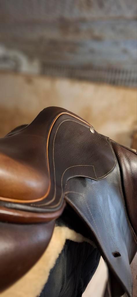 Pessoa Gen X Elite Obstacle 17,5 zitplaatsen, Dieren en Toebehoren, Paarden en Pony's | Zadels, Springen