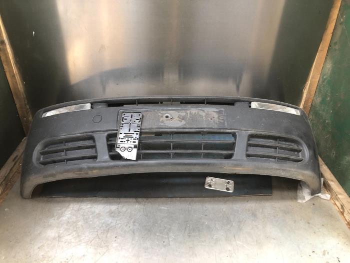 Voorbumper van een Opel Vivaro, Auto-onderdelen, Carrosserie, Bumper, Opel, Gebruikt, 3 maanden garantie, Ophalen of Verzenden