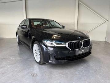 BMW 5 Serie 520 520iA MHEV - LASERLIGHT- comfort stoelen- en, Auto's, BMW, Gebruikt, 4 cilinders, Zwart, https://public.car-pass.be/vhr/7feed360-73c2-4b49-a59a-c967f92d2e5d