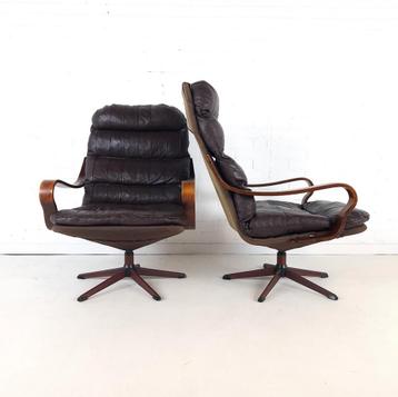 2x vintage draaifauteuil Deens design beschikbaar voor biedingen