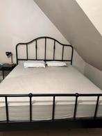 2 persoonsbed/ 160x200 / met matras erbij, Huis en Inrichting, Ophalen, Zo goed als nieuw