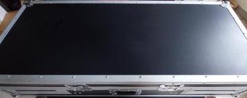 DJ Flight case : 1 table de mixage 19 pouces + 2 lecteurs CD, Enlèvement, Comme neuf, Autres instruments, Flight case