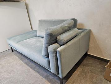 Deux fauteuils Leolux, Enlèvement
