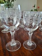 17 Prachtige klassieke kristallen wijnglazen.
Crystal D'arqu, Antiek en Kunst, Antiek | Glaswerk en Kristal, Ophalen of Verzenden
