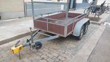 Aanhangwagen dubbelasser beschikbaar voor biedingen