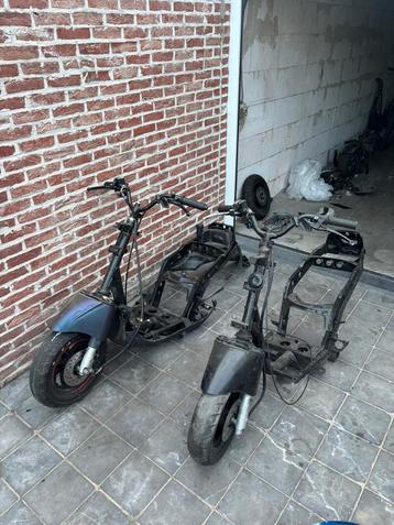 2x Zip chassis beschikbaar voor biedingen