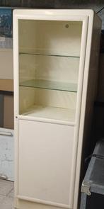 Apothekerskast / medicijnen kast, Ophalen