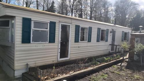 Caravan 12 m op 3,7 m, Caravans en Kamperen, Caravans, Particulier, tot en met 2, 8 meter en meer, Douche, Gascomfoor, Kachel