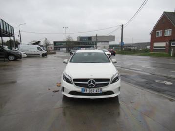 Mercedes A180 Dégât des eaux !!!