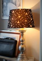Lamplamp metalen lamp met tinnen ponsvoet 92% lampenkap, Huis en Inrichting, Ophalen of Verzenden, Metaal