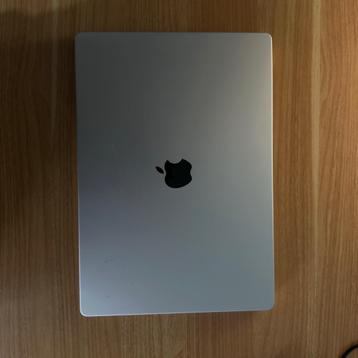 MacBook Pro 16" M1 Max 32GB Ram, 512GB SSD, très bon état beschikbaar voor biedingen