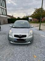 Toyota Yaris 1.3i VVT-i Automaat., Auto's, Automaat, Particulier, Yaris, Te koop