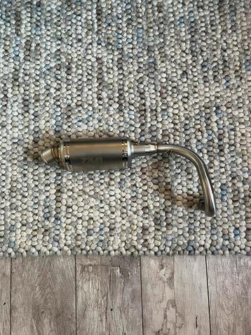 Monkey/dax uitlaat beschikbaar voor biedingen