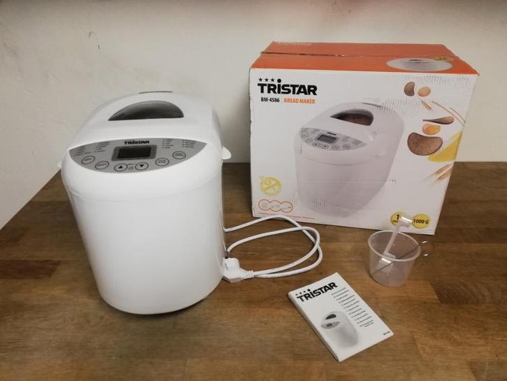 Broodbakmachine Tristar, Elektronische apparatuur, Broodbakmachines, Zo goed als nieuw, Met timer, 400 tot 800 gram deeg, Kijkvenster