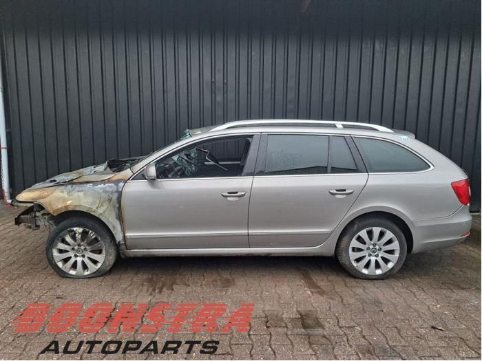 Airbag hemel links van een Skoda Superb (Superb 08-), Auto-onderdelen, Overige Auto-onderdelen, Skoda, Gebruikt, 3 maanden garantie
