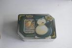 Pokemon Tin, Hobby en Vrije tijd, Ophalen of Verzenden, Nieuw, Overige typen, Foil