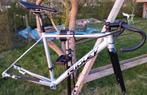 Kit Cadre Hélium Sla Disc, prêt pour un montage Shimano, Fietsen en Brommers, Ophalen, Frame, Gebruikt, Racefiets