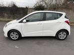 Hyundai i10 benzine jaar 2014, Auto's, Voorwielaandrijving, Stof, Zwart, 48 kW
