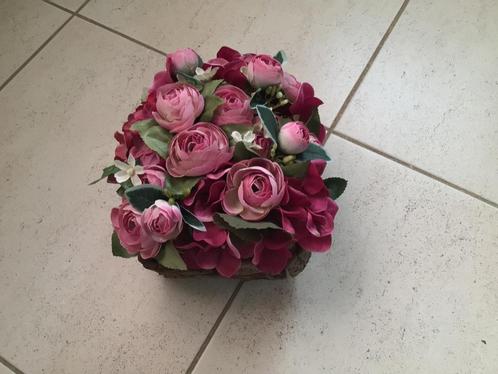 Kunststofplant Tamaya begonia  en andere  planten bloemstuk, Tuin en Terras, Planten | Tuinplanten, Ophalen of Verzenden