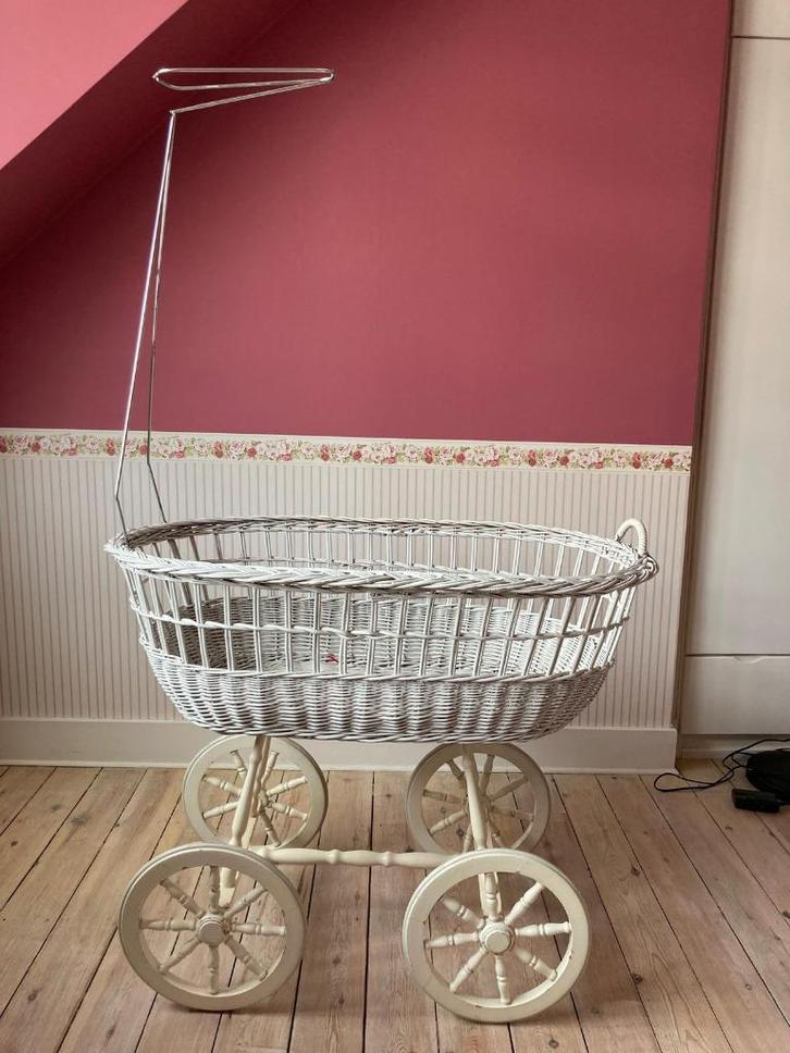 Wieg, Kinderen en Baby's, Babywiegjes en Ledikanten, Gebruikt, Wieg, Ophalen