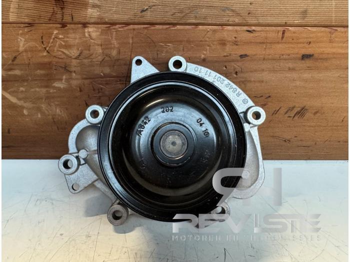 Pompe à eau d'un Mercedes Vito, Autos : Pièces & Accessoires, Climatisation & Chauffage, Mercedes-Benz, Neuf, 12 mois de garantie