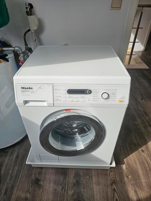Miele wasmachine Edition 111 W5877 – Kwaliteitswasmachine, Elektronische apparatuur, Wasmachines, Ophalen