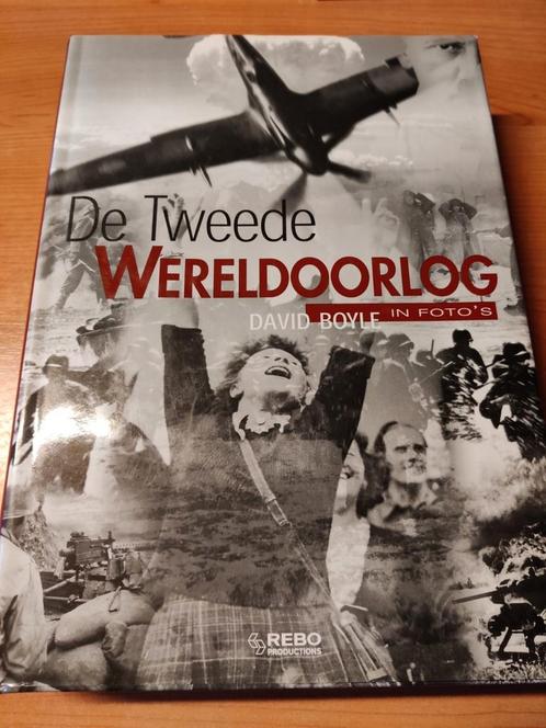 Livre-La Seconde Guerre mondiale en photos (2000-David Boyle, Livres, Guerre & Militaire, Utilisé, Général, Deuxième Guerre mondiale