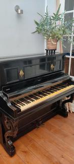 Antieke piano, decoratief., Muziek en Instrumenten, Piano's, Ophalen, Gebruikt, Piano
