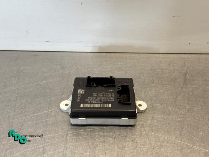 Centrale Deurvergrendelings Module van een Volvo V40 (V40 12, Auto-onderdelen, Overige Auto-onderdelen, Volvo, Gebruikt, 3 maanden garantie