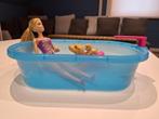 Barbie (zwem)bad met zwemmende hond + verkleurend badpak, Zo goed als nieuw, Ophalen, Barbie