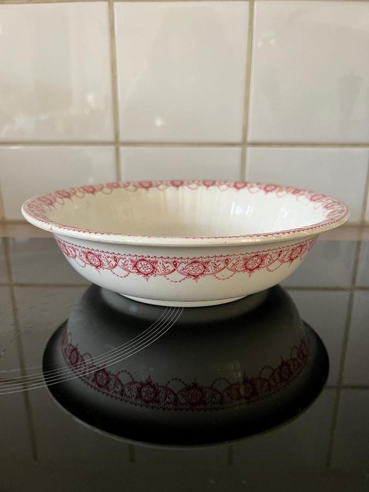 Saladier Ramona de Boch La Louvière, Antiek en Kunst, Antiek | Servies los, Ophalen of Verzenden